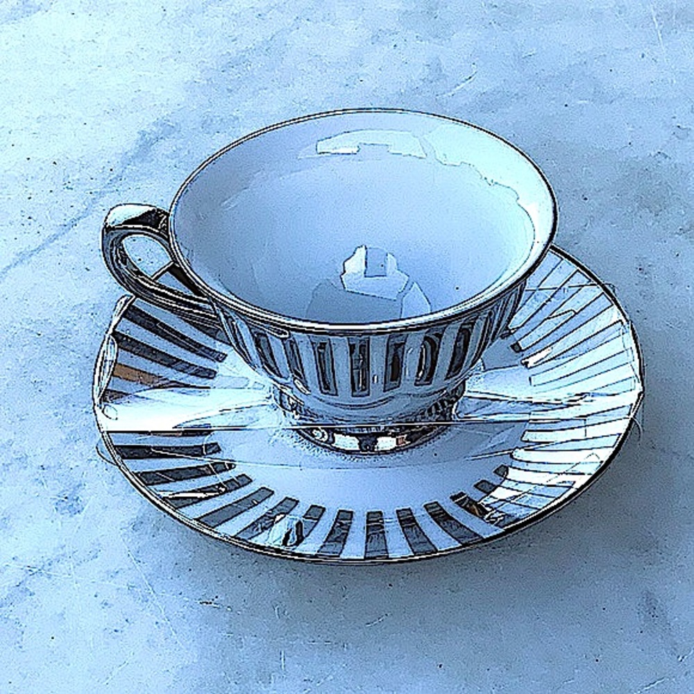 CIROA LUXE TEA CUP & SAUCER SILVER METALLIC STRIPES SET FOOTED PORCELAIN